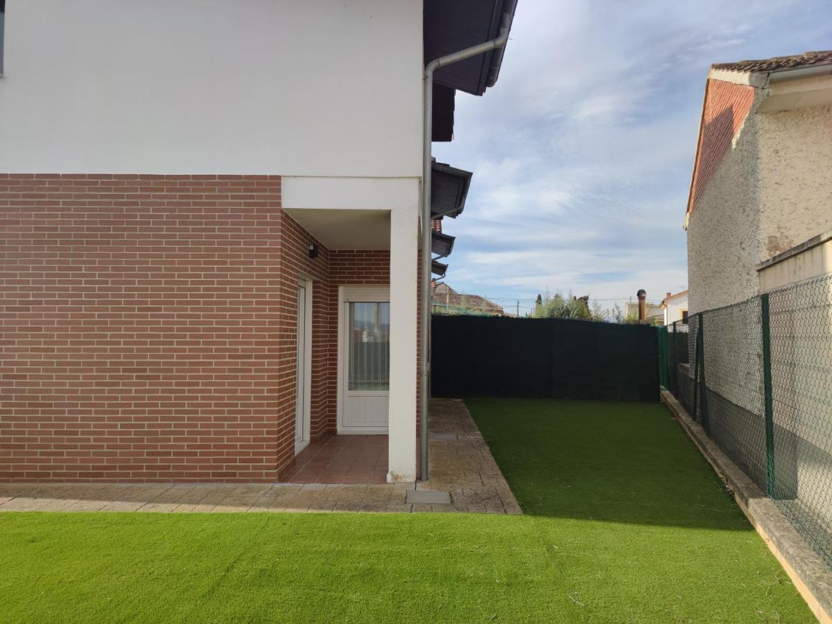 Chalet Con Amplio Jardin Casalarreina Ngoại thất bức ảnh